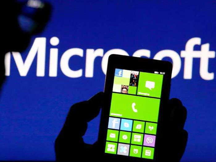 Microsoft Admits Defeat in Smartphone Market Microsoft Admits Defeat in Smartphone Market