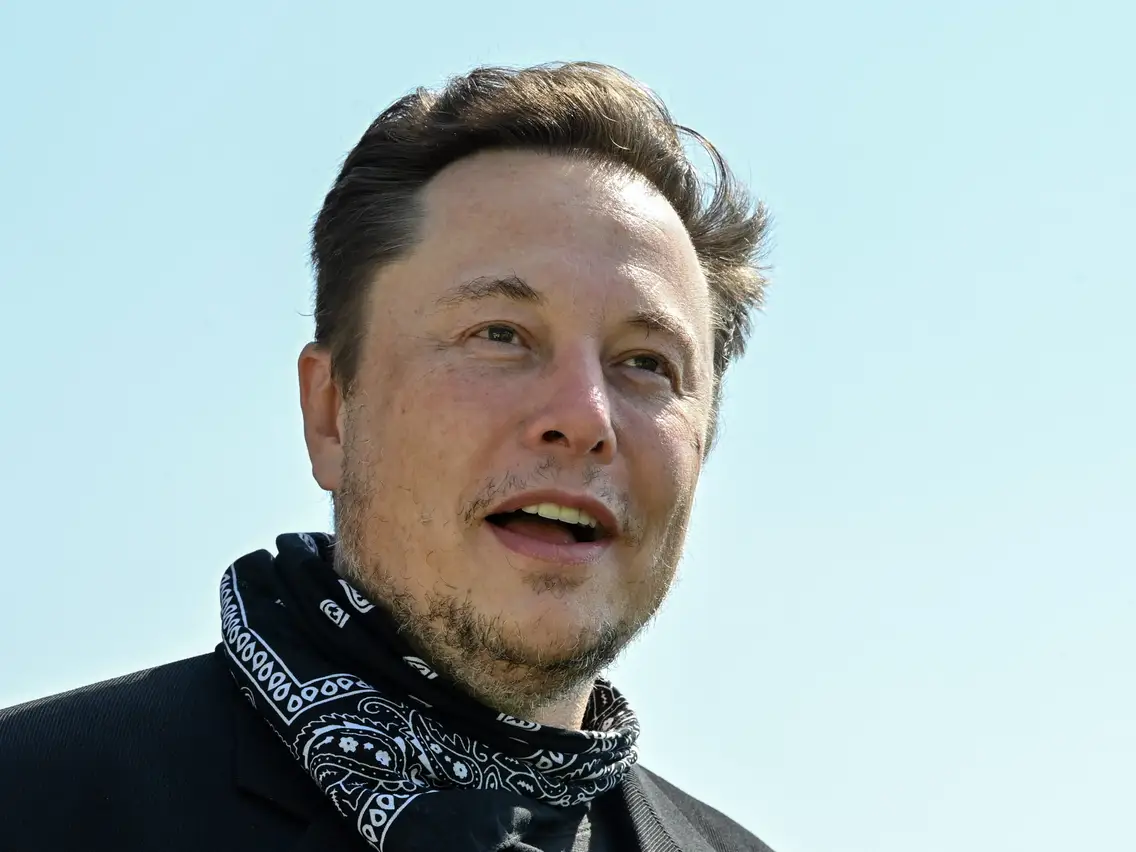Elon Musk Discusses "We Can't Allow Putin to Take Control of Ukraine"
