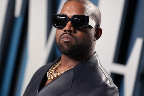 https___hypebeast.com_image_2022_01_Kanye-West-Wants-Final-Cut-Over-New-Jeen-Yuhs-Documentary-Open-the-Edit-Room-Immediately-0