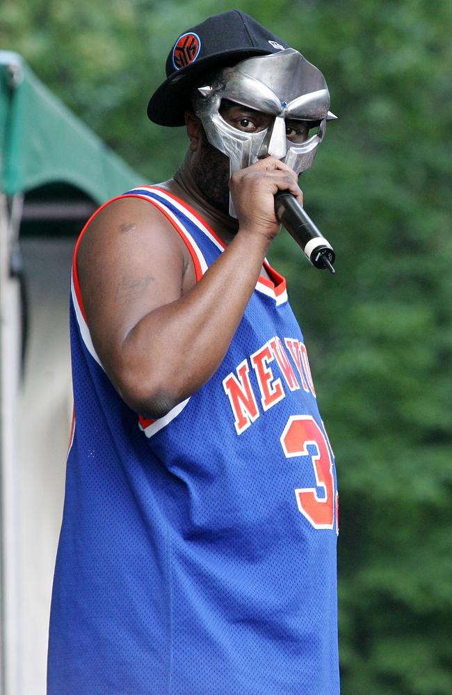 16200bfa8ac76787f7b0114f0b3e9c93