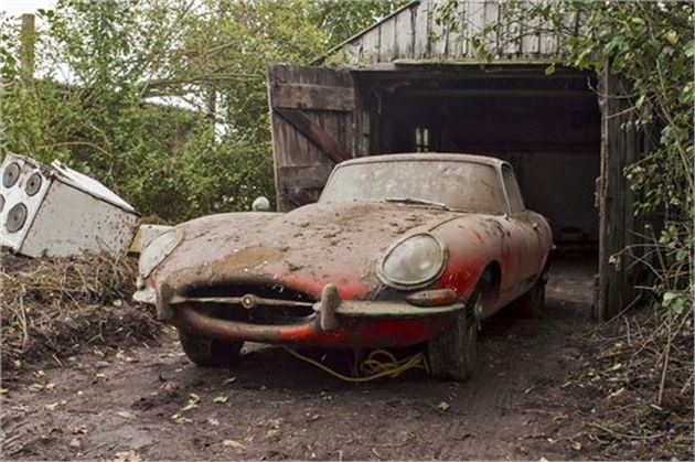 2-1964-jaguar-e-type-barnfind