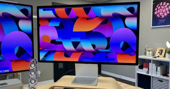 apple-studio-display-2nd-gen-3800