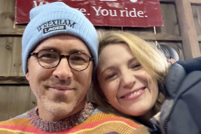 blake-lively-ryan-reynolds-selfie-2497