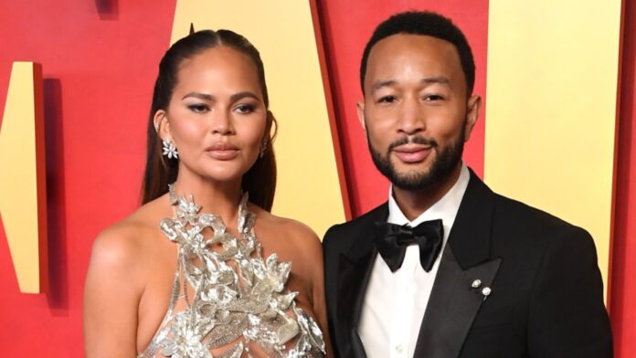 chrissy-teigen-john-legend-red-flags-7363