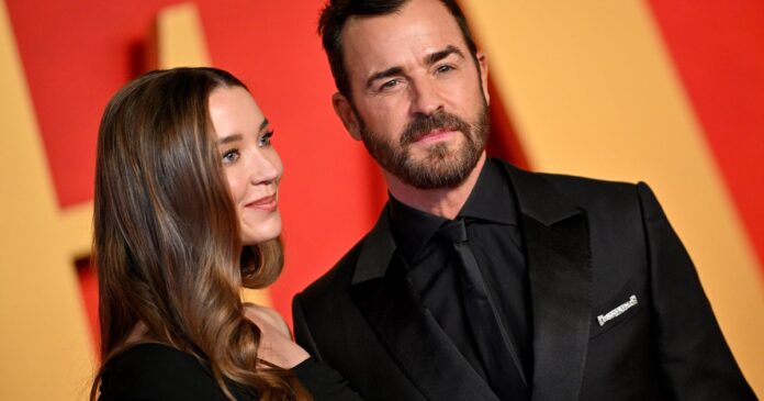 justin-theroux-nicole-bloom-wedding-2582