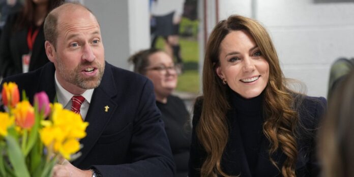 kate-middleton-and-prince-william-weekends-with-ki-9658