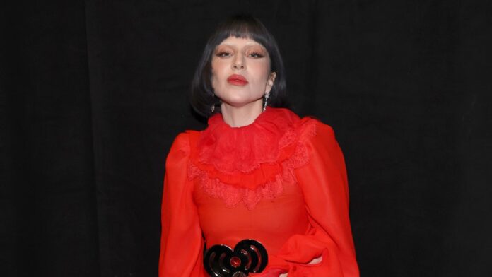 lady-gaga-vogue-haunted-glamour-5087