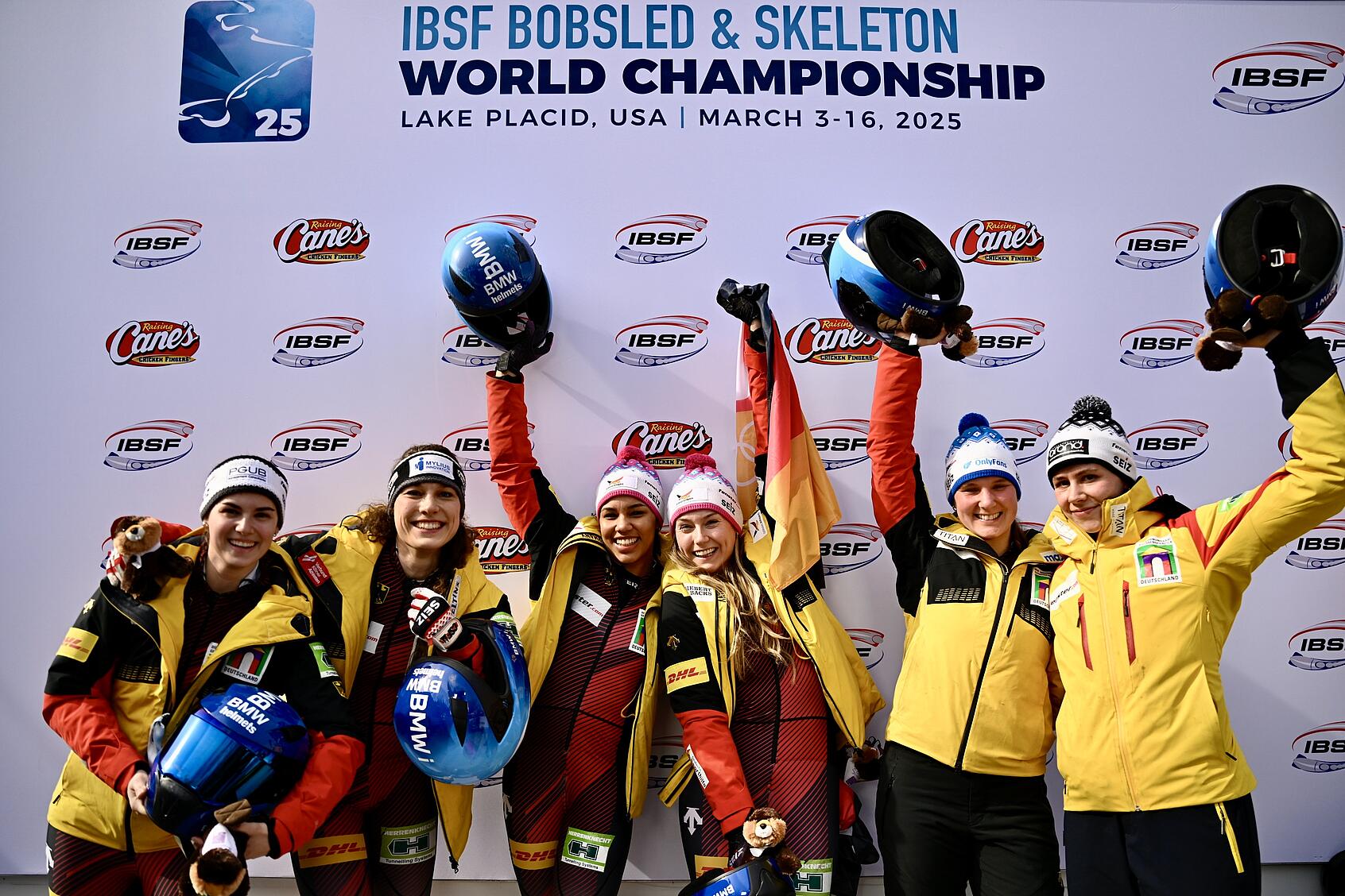 nolte-olympic-champion-2-woman-bobsleigh-world-cha-3212.jpeg
