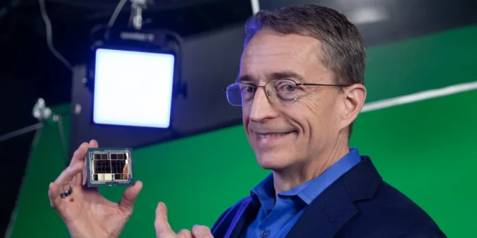 pat_gelsinger_intel_ceo_with_ponte_vechhio_gpu_pr_supplied