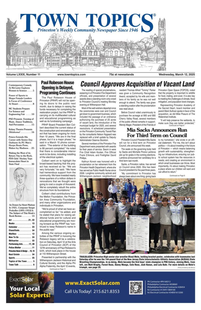 town-topics-artists-books-9097