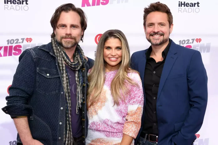 boy-meets-world-lap-dance-scene-2971