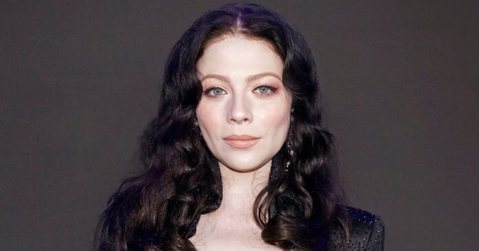 michelle-trachtenberg-diabetes-complications-8082