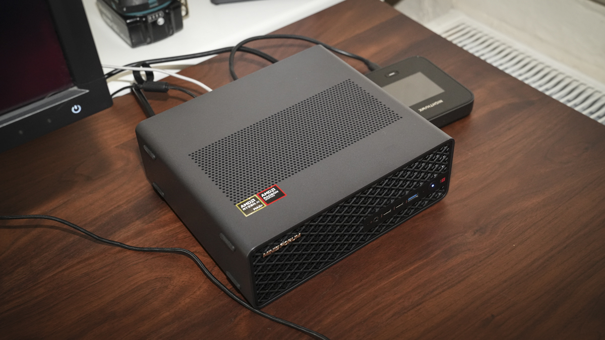 BREAKING: AMD Ryzen 7840U Mini PC Packs 1080p Gaming Into Your Pocket