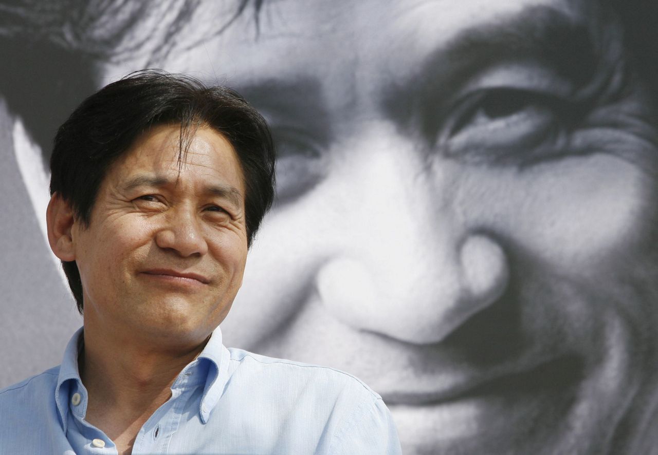 Breaking: Beloved South Korean Actor Ahn Sung-ki Dies at 74 in Seoul Hospital