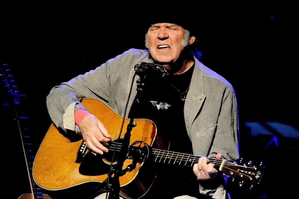 Breaking: Neil Young Cancels Highly Anticipated 2026 European Tour
