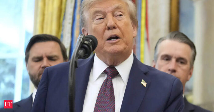 breaking-trump-blacklists-anthropic-boos-1772266433961