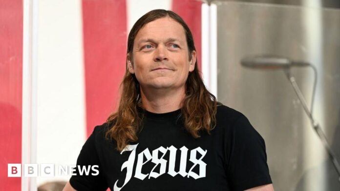 how-a-15-year-old-s-song-became-3-doors-1770538548598