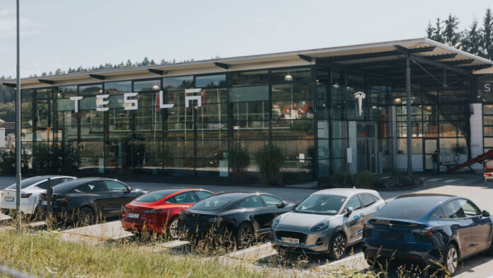 breaking-tesla-loses-key-partners-in-eu-1772967116866