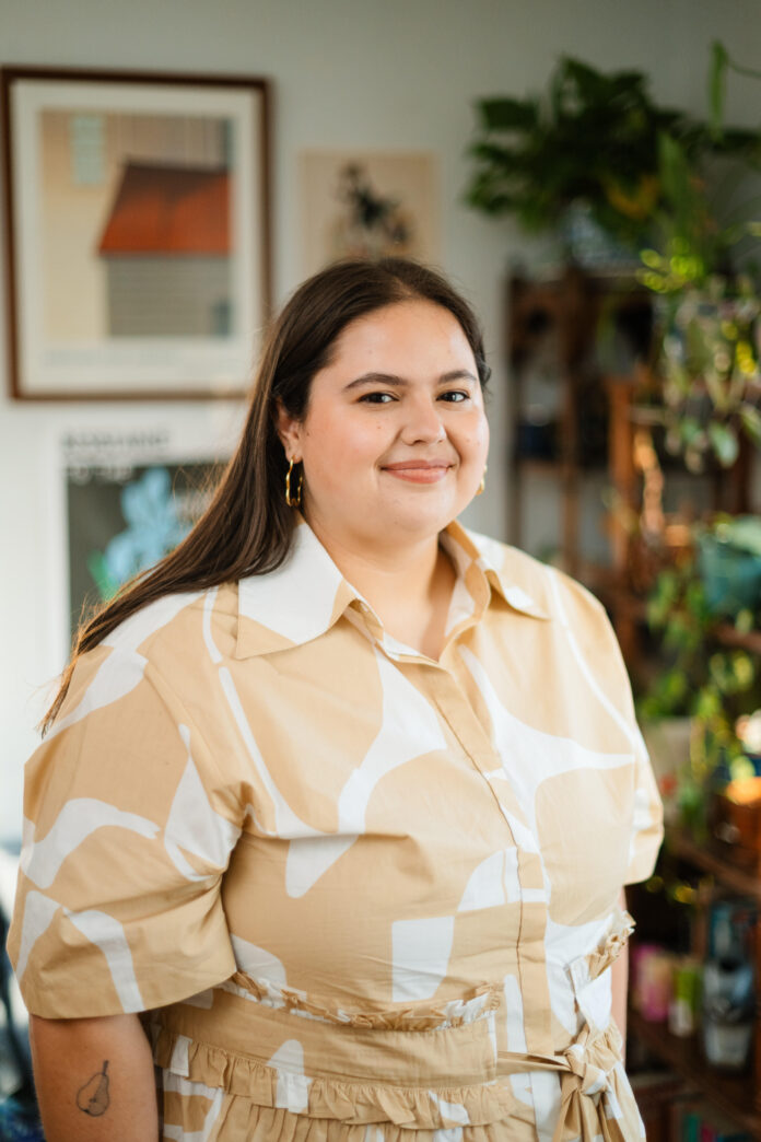 ipad-magic-keyboard-s-secret-usb-c-port-1774854785941