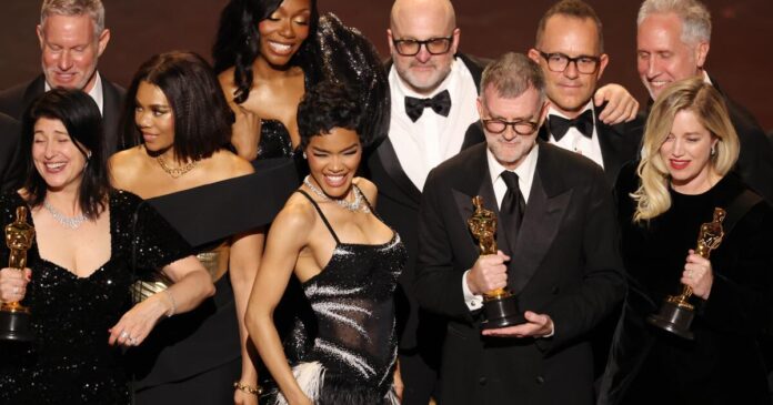 what-just-happened-at-the-98th-oscars-wi-1773641258026