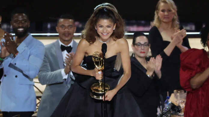 breaking-zendaya-jean-smart-eye-first-ev-1776066354303