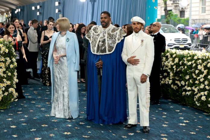 one-wrong-move-the-five-strict-met-gala-1777877021415